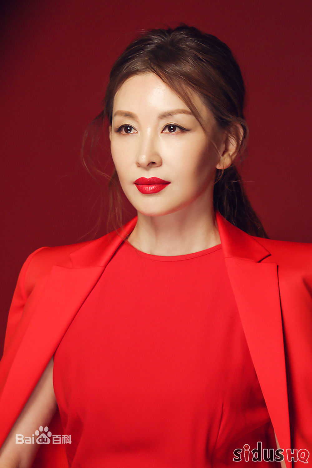 李美淑(，Lee Mi Sook)2018年：Noblesse壁纸壁纸