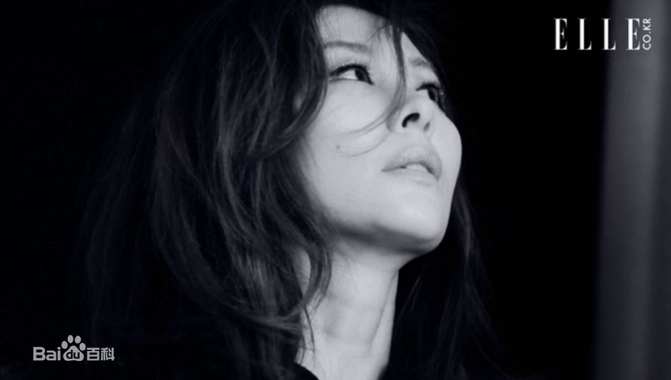 李美淑(，Lee Mi Sook)2013年：ELLE, 以演员之名素颜照相册