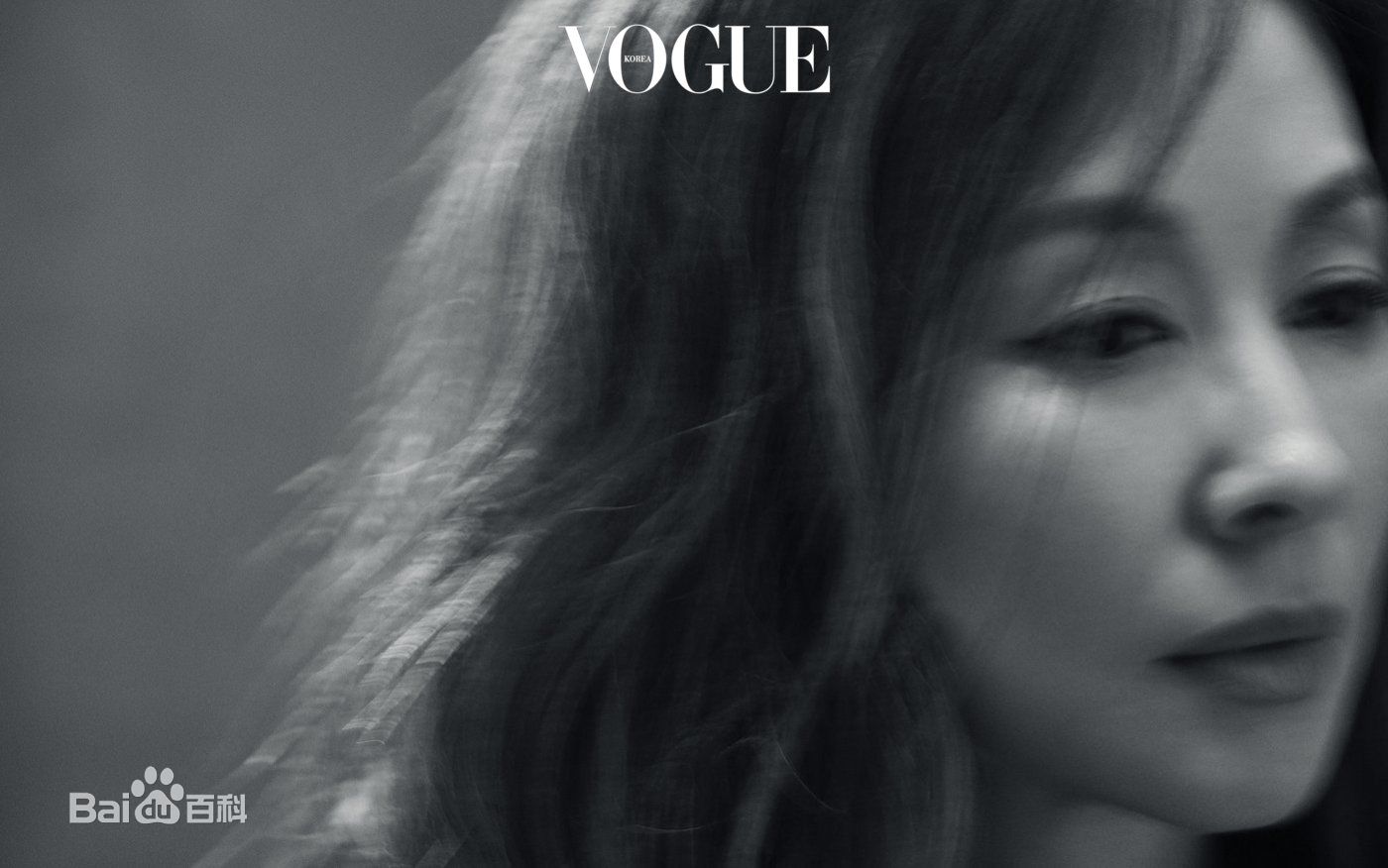李美淑(，Lee Mi Sook)2018年4月号VOGUE壁纸壁纸