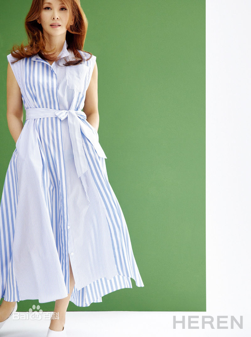 李美淑(，Lee Mi Sook)2018年4月号HEREN生活照