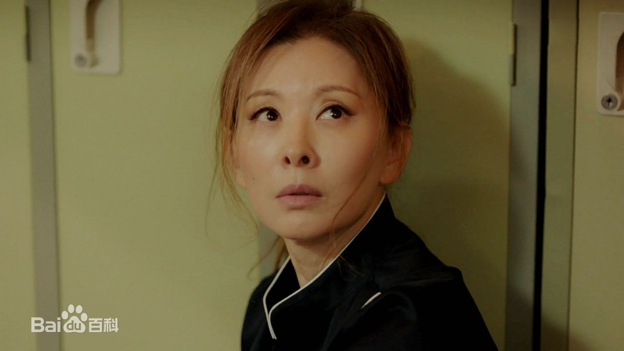 李美淑(，Lee Mi Sook)2018年5月油腻的浪漫前后照片