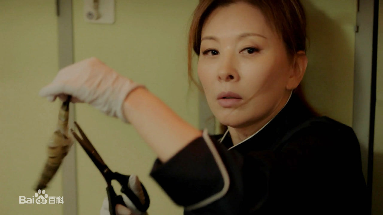 李美淑(，Lee Mi Sook)2018年5月油腻的浪漫前后照片