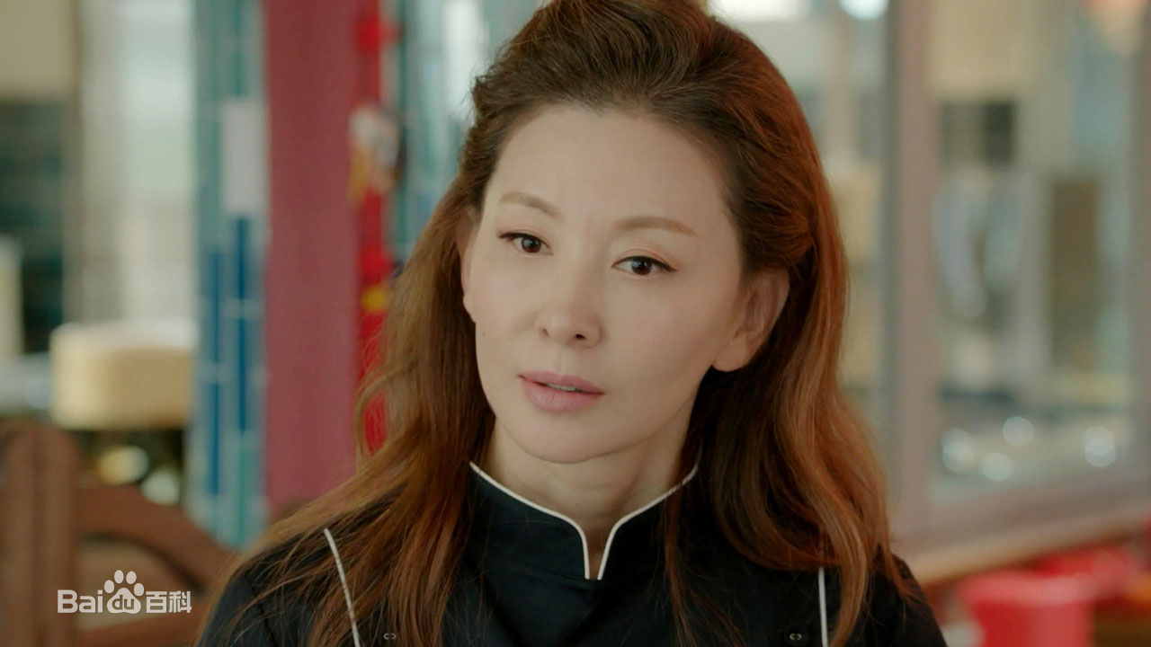 李美淑(，Lee Mi Sook)2018年5月油腻的浪漫前后照片