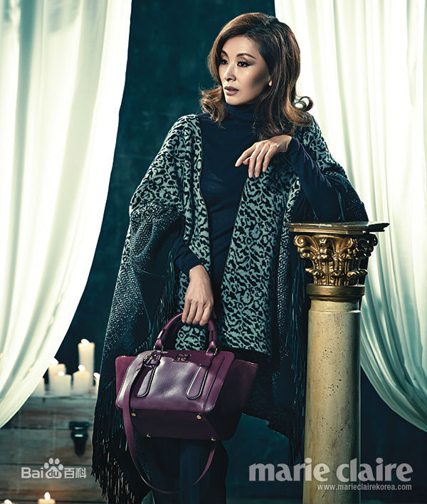 李美淑(，Lee Mi Sook)2013年10月号 - Marie Claire图片图册