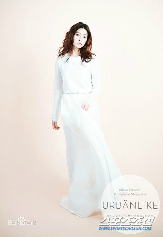 朴世荣(Park Se Young、パクセヨン)高清杂志图集