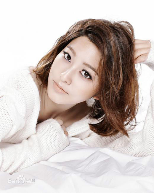 朴世荣(Park Se Young、パクセヨン)高清杂志图集