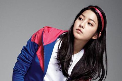 最新朴世荣(Park Se Young、パクセヨン)壁纸