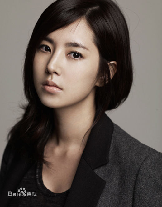 韩彩雅(/Han Chae-ah)最新个人图集