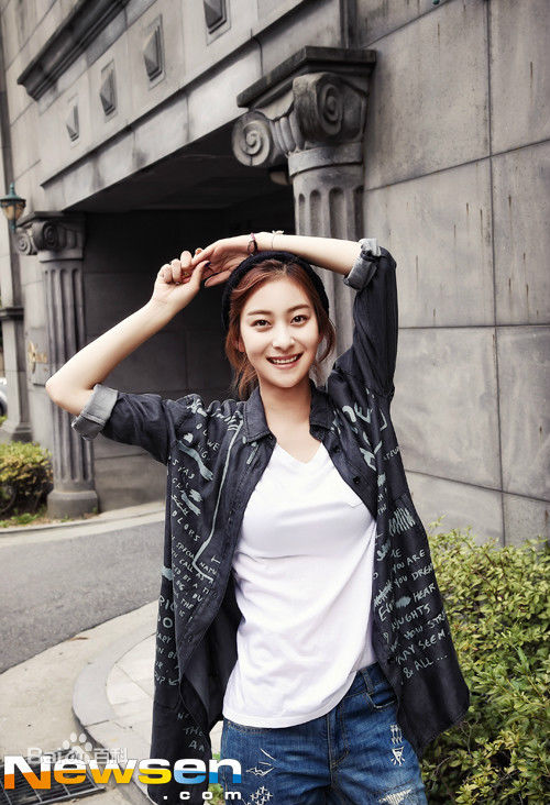 王智媛( / Wang Ji Won)个人照图册