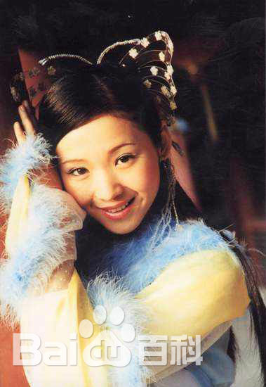 最新张伊菡性感图片