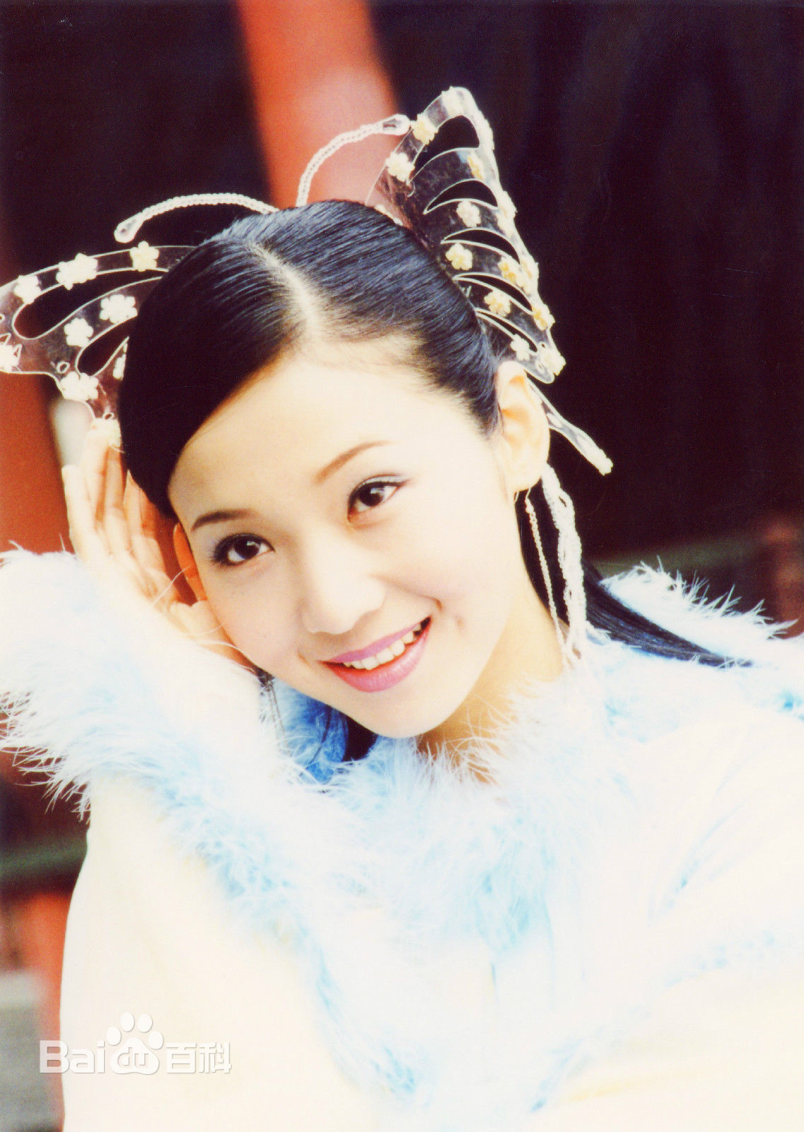 最新张伊菡性感图片