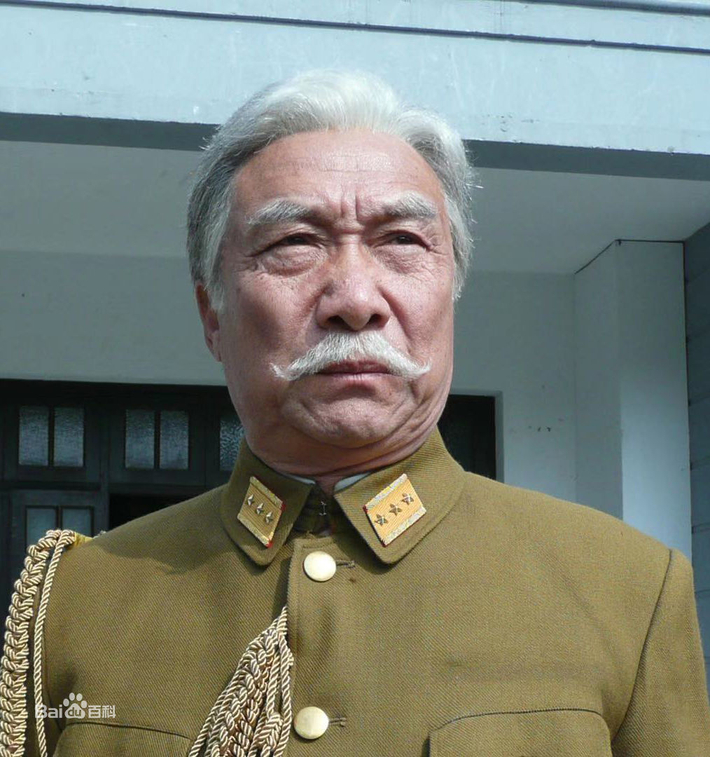 宋来运西装军装最新剧照