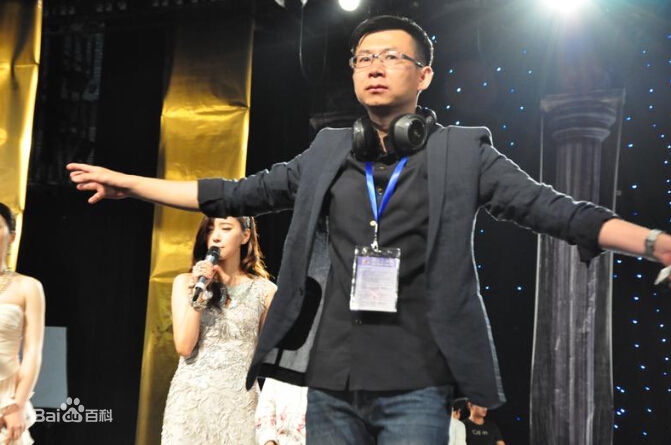 项宏敏在电影《菜鸟》现场中的