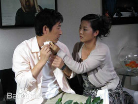 钱嘉仪别让爱沉默素颜照相册