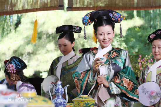 张雅萌甄嬛传齐妃性感图片图集