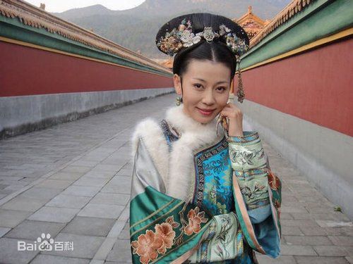 张雅萌甄嬛传齐妃性感图片图集