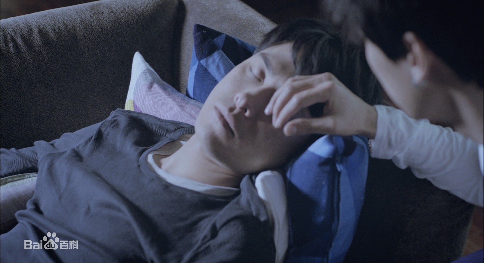 胡灵(Kiki Hu)的个人图册图片图册