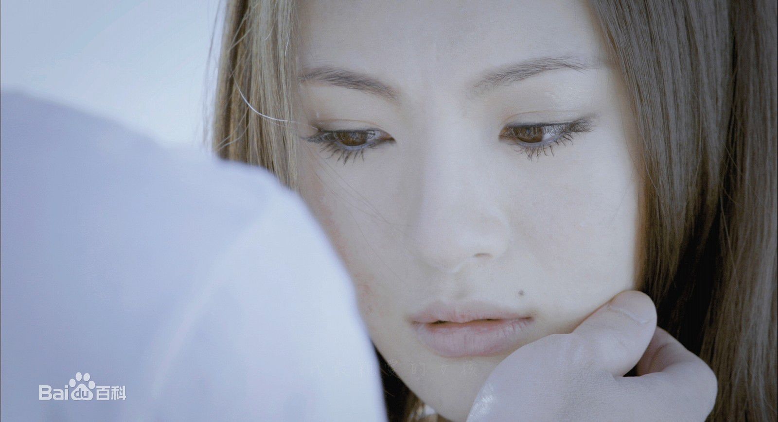 胡灵(Kiki Hu)的个人图册图片图册