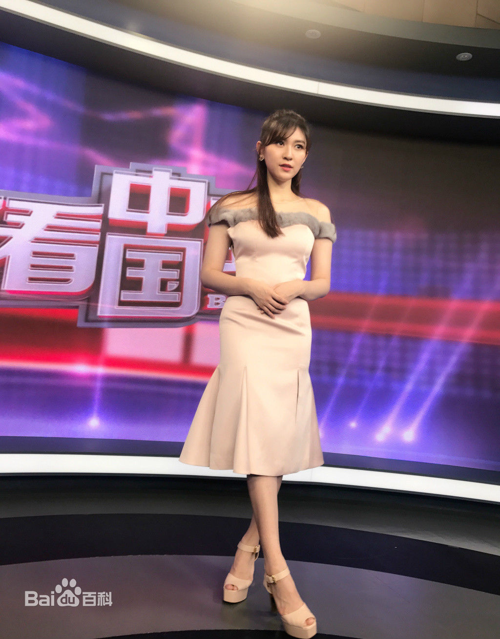 林杰妮(Jenny)主持节目照图片图集