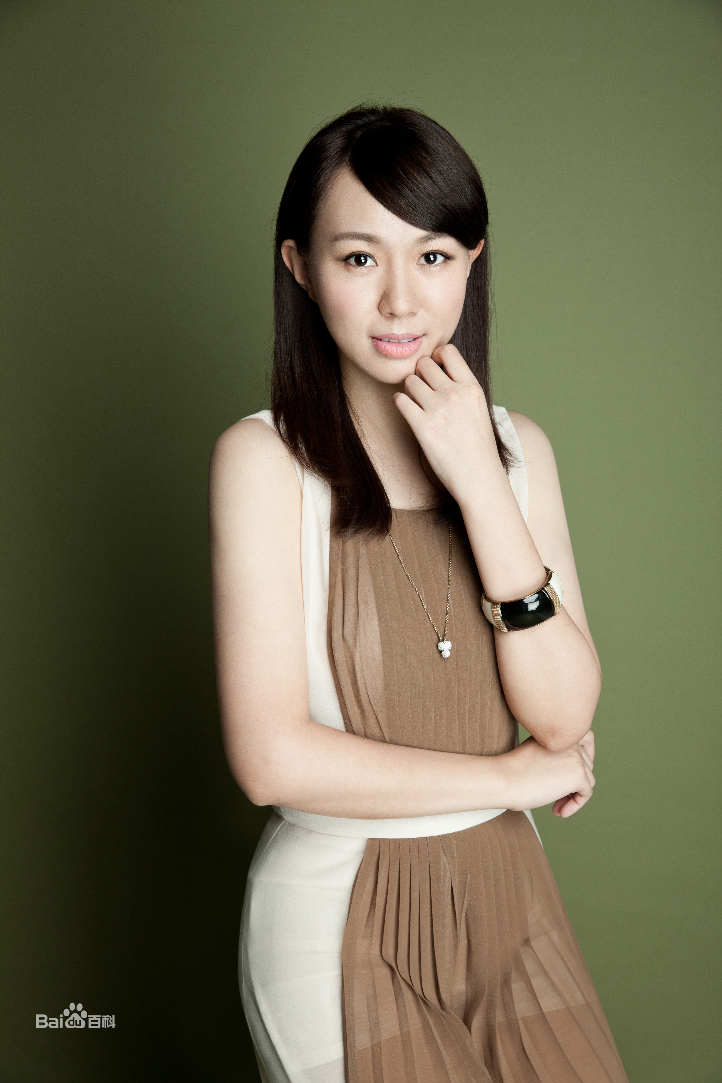 卓依婷(Timi Zhuo)最优质及微博个人照相册