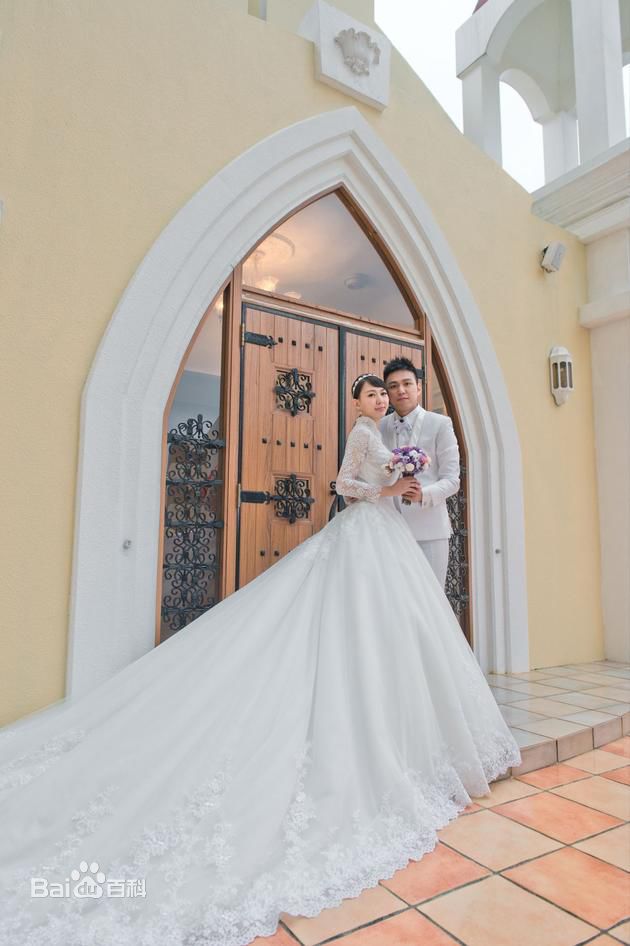 卓依婷(Timi Zhuo)20160724台北婚礼性感图片图集