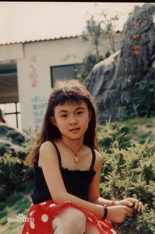 卓依婷(Timi Zhuo)童年时期的图册
