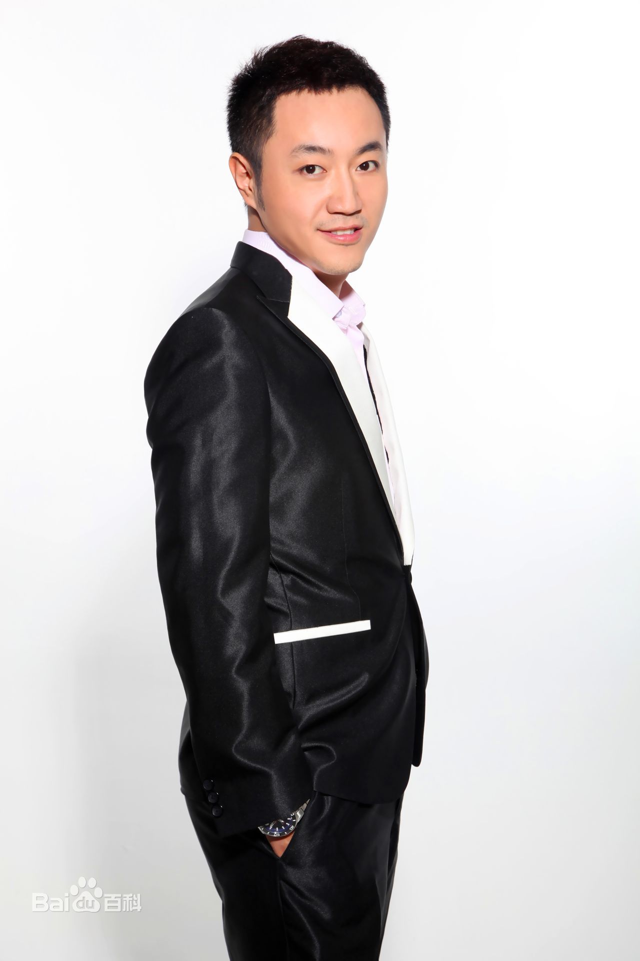 公钰涵(Gong yuhan)（祖籍山东）工作室成员个人照图片图集