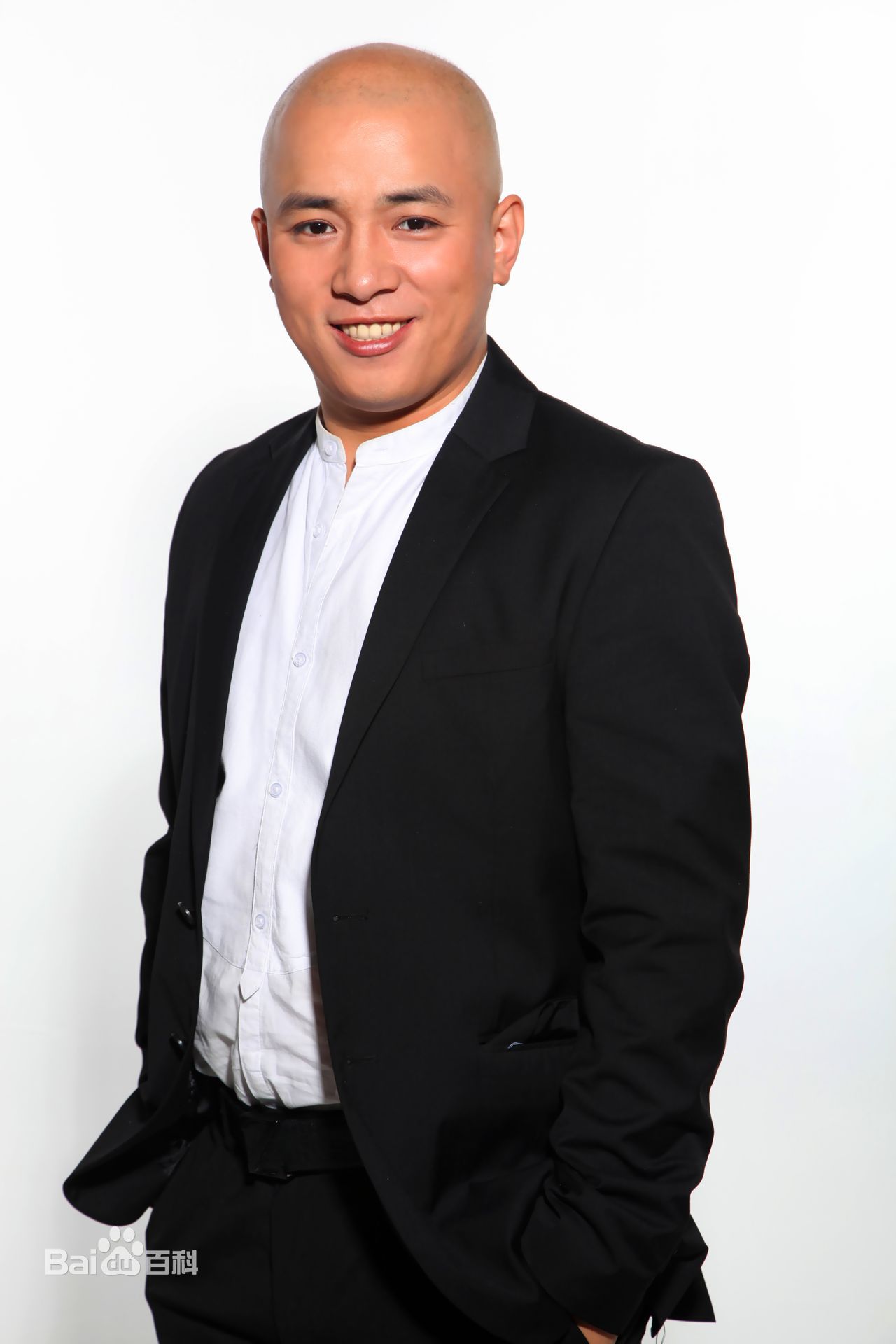 公钰涵(Gong yuhan)（祖籍山东）工作室成员个人照图片图集