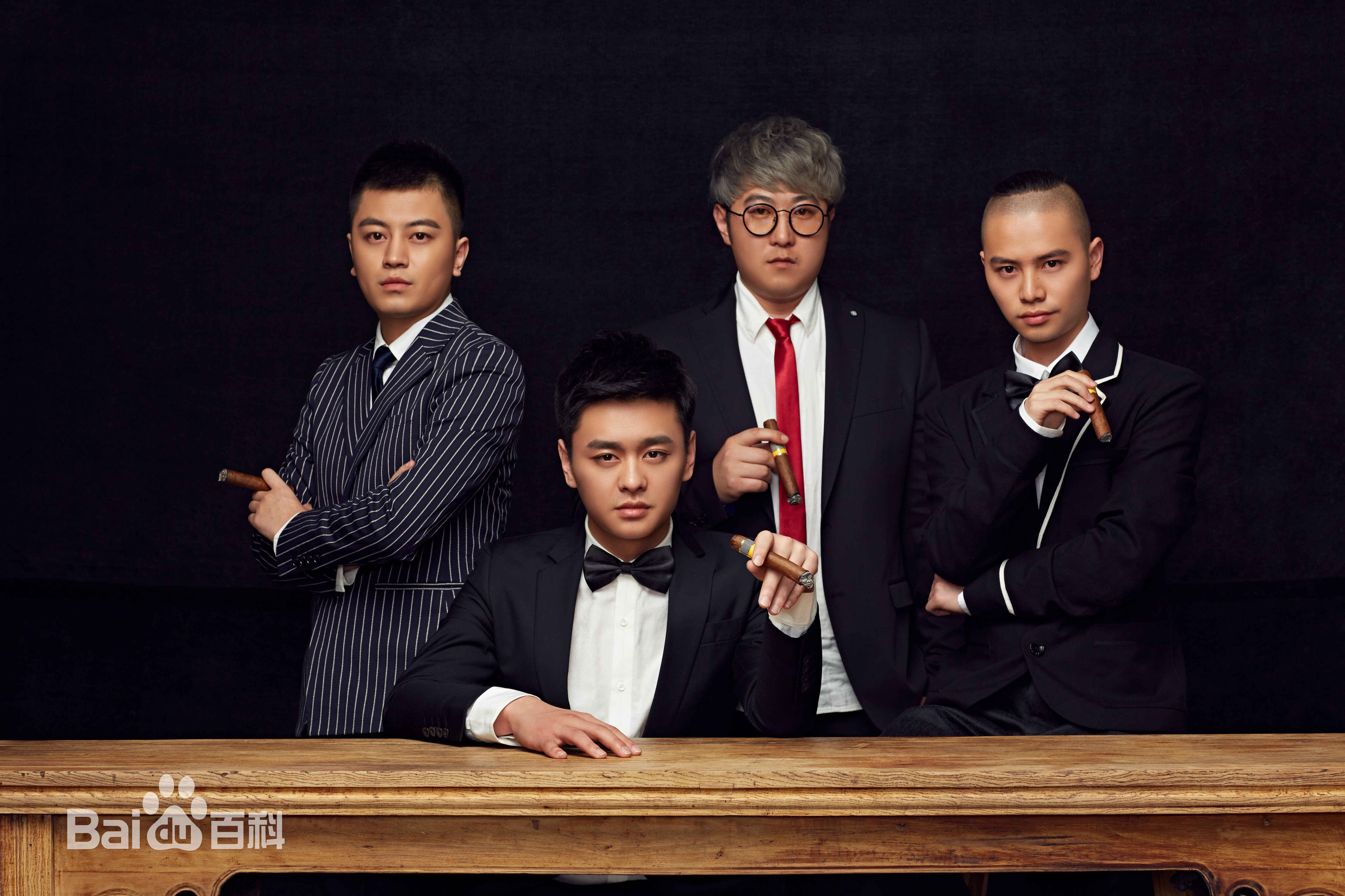 公钰涵(Gong yuhan)16年团队合影生活照相册