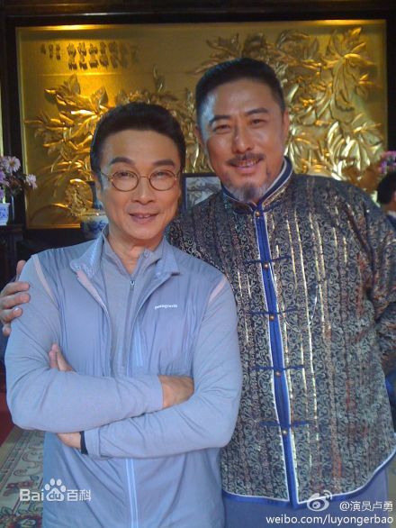 最新卢勇性感图片