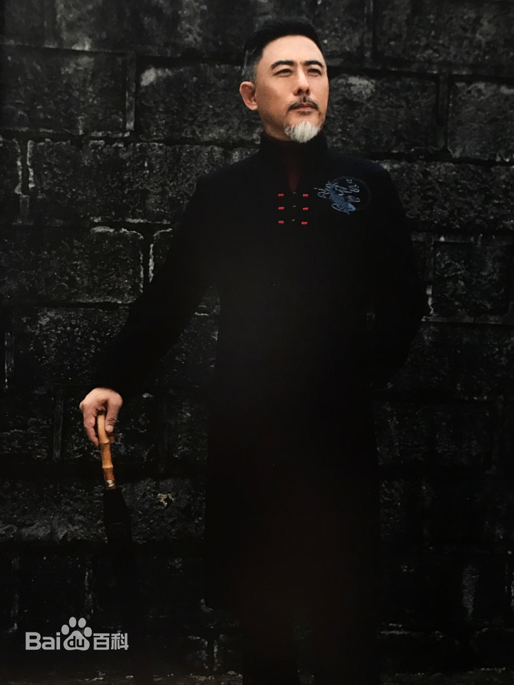 最优质卢勇生活照