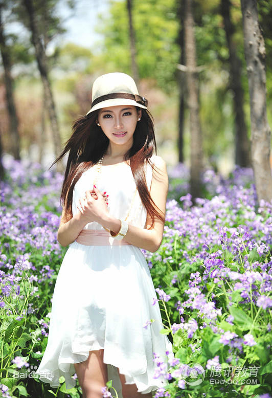 王紫菲图片生活照相册