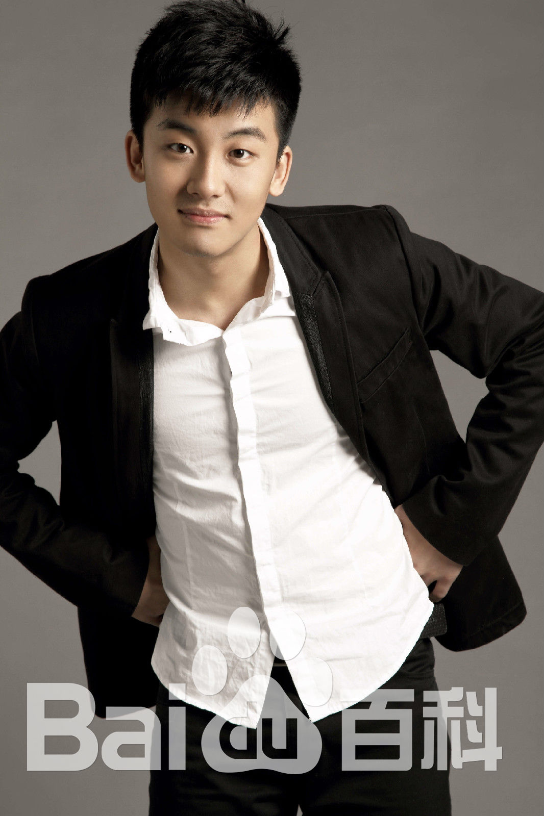 高旭阳最新壁纸