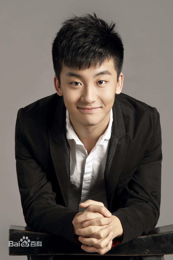 高清高旭阳性感图片