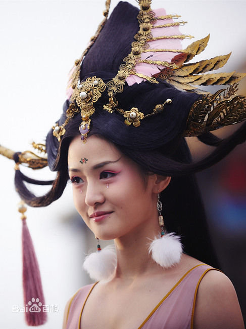 最优质梦秦在电影《微微》小雨妖妖中的相册