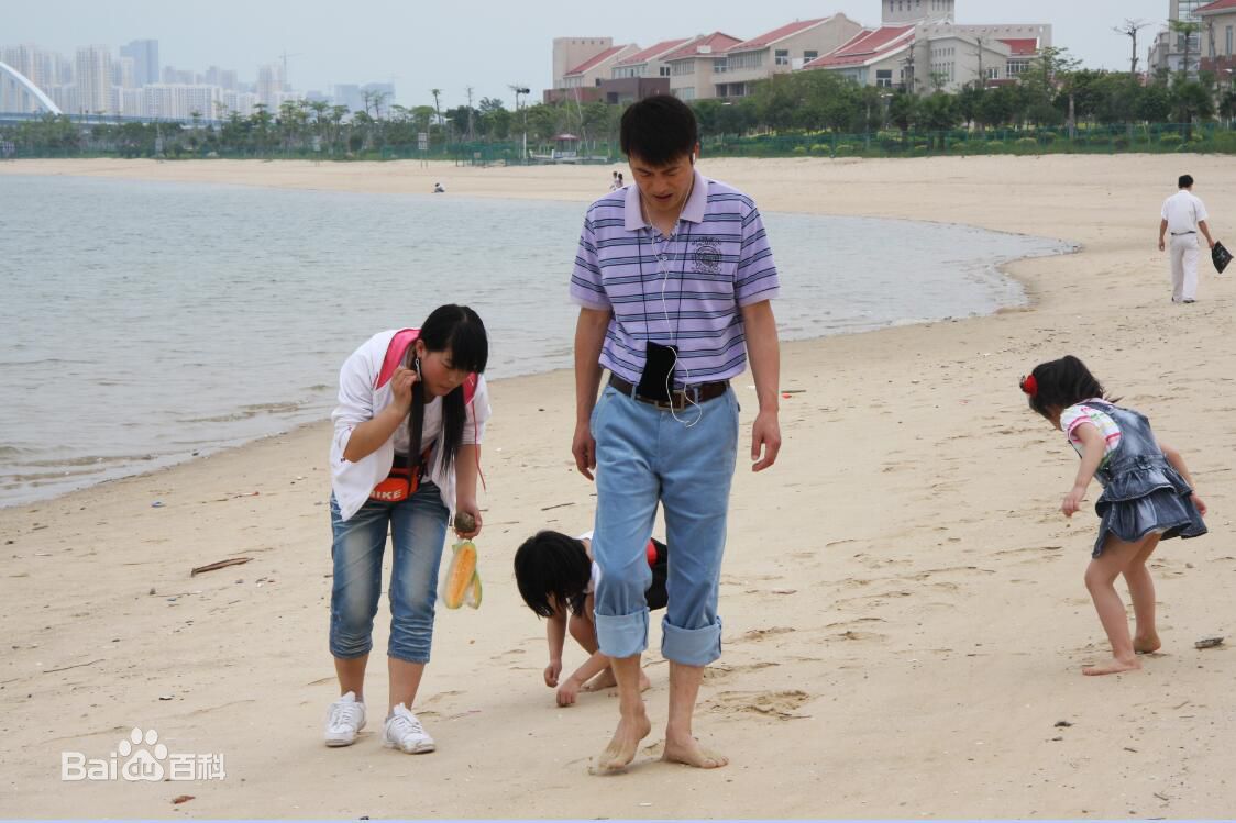 刘涛(LIU TAO)告诉我你爱我图片图集