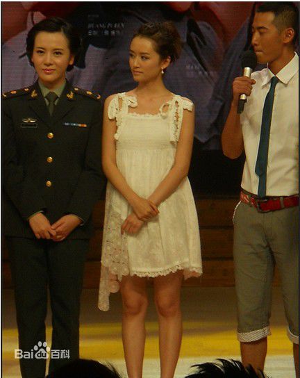 乔乔2011年天天向上节目照生活照