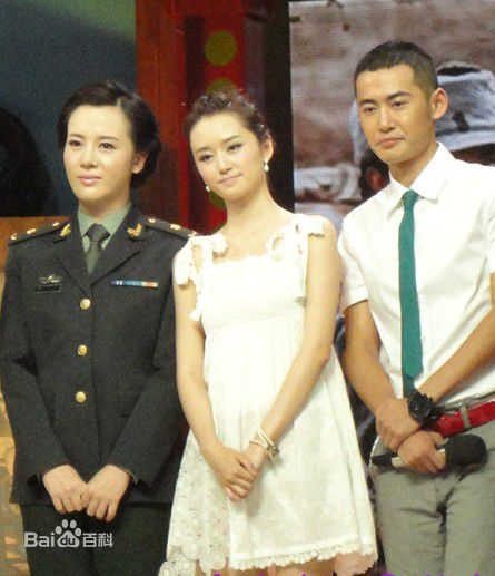 乔乔2011年天天向上节目照生活照