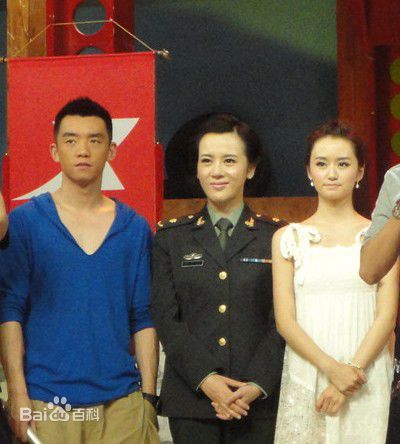 乔乔2011年天天向上节目照生活照