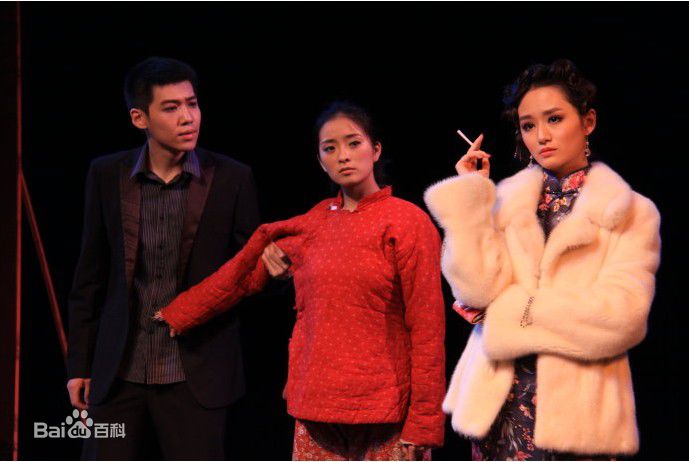 乔乔话剧莲花照性感图片图集