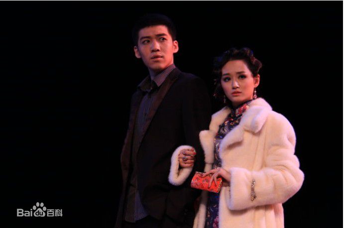 乔乔话剧莲花照性感图片图集