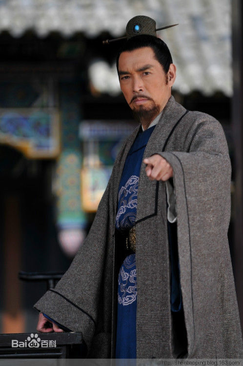 沈保平(巍峨)在《穆桂英挂帅》中的