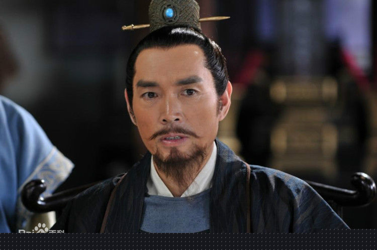 沈保平(巍峨)在《穆桂英挂帅》中的