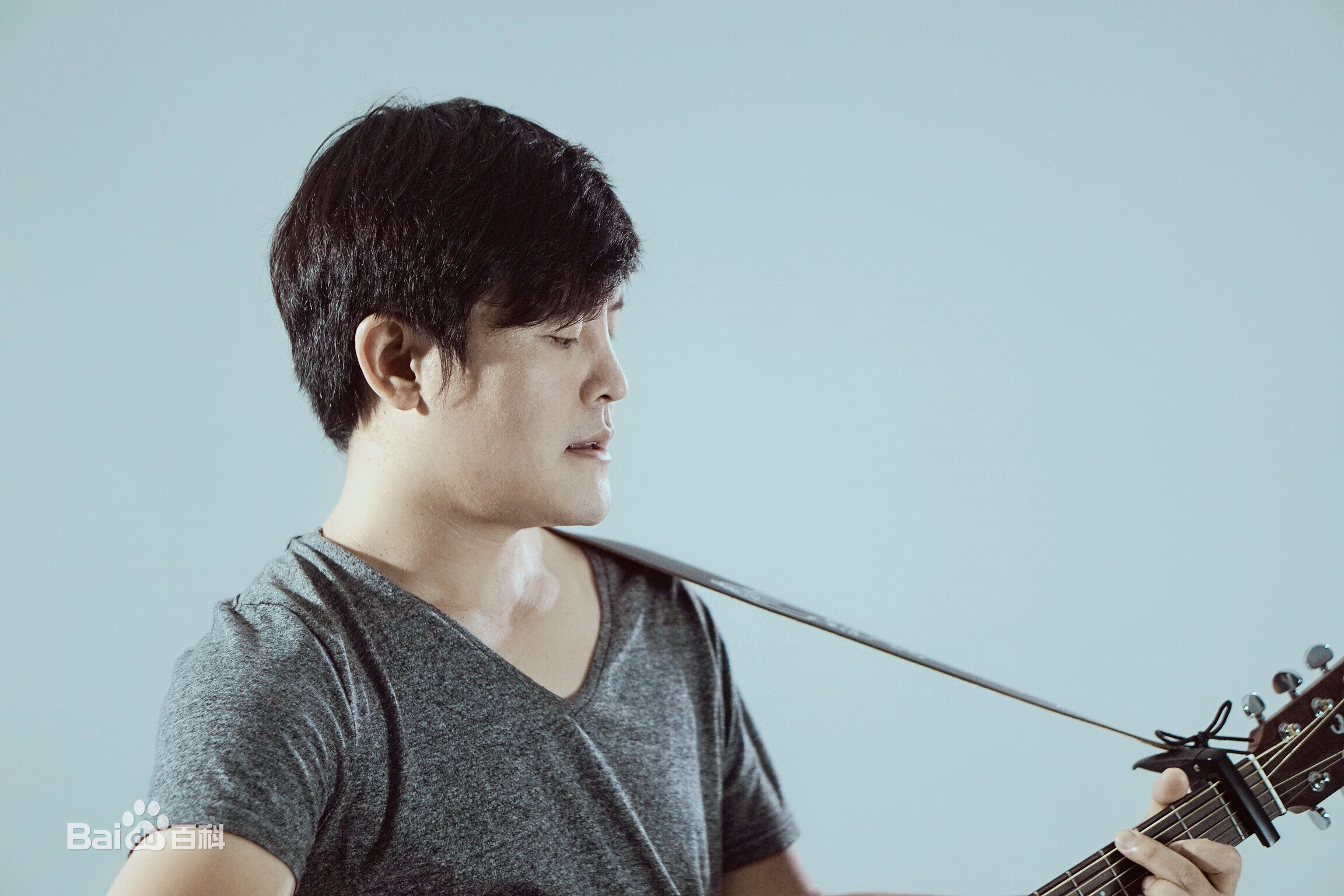 最新顾峰(阿古博达)性感图片