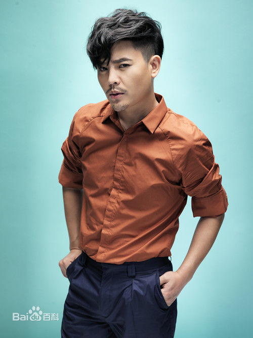 最新顾峰(阿古博达)性感图片