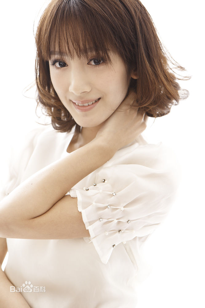 卢茜(sissi<i></i>)甜美