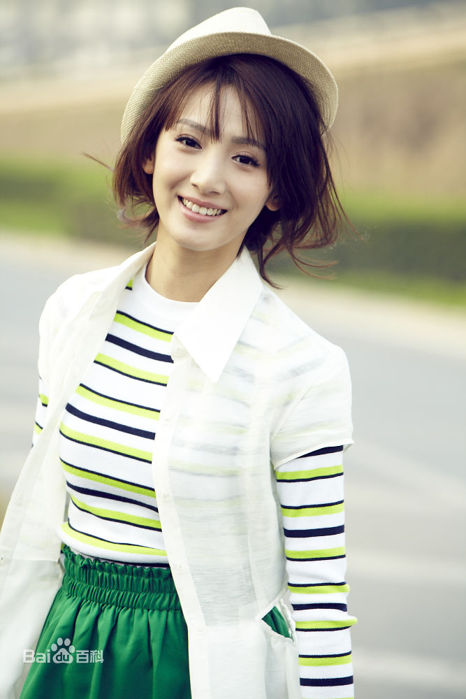 卢茜(sissi<i></i>)甜美