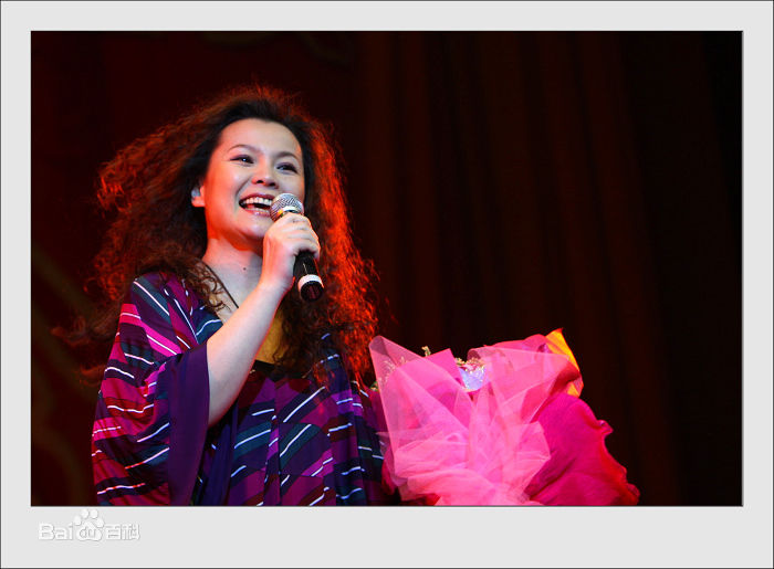 周冰倩舞台照片性感图片图集