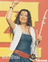 高清周冰倩性感图片