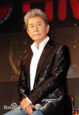 高清宇津井健图片